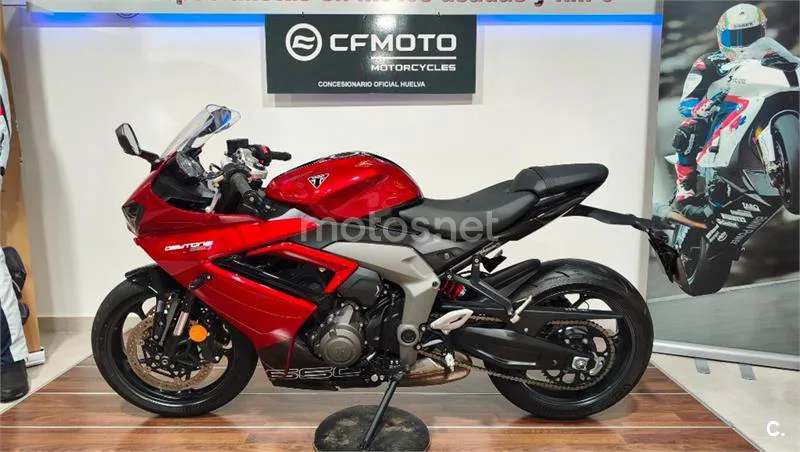 Triumph Daytona 660 – Vista 3