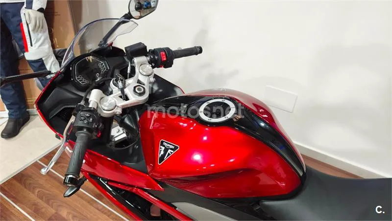 Triumph Daytona 660 – Vista 29