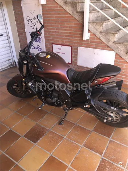 Benelli 502 C – Vista 8