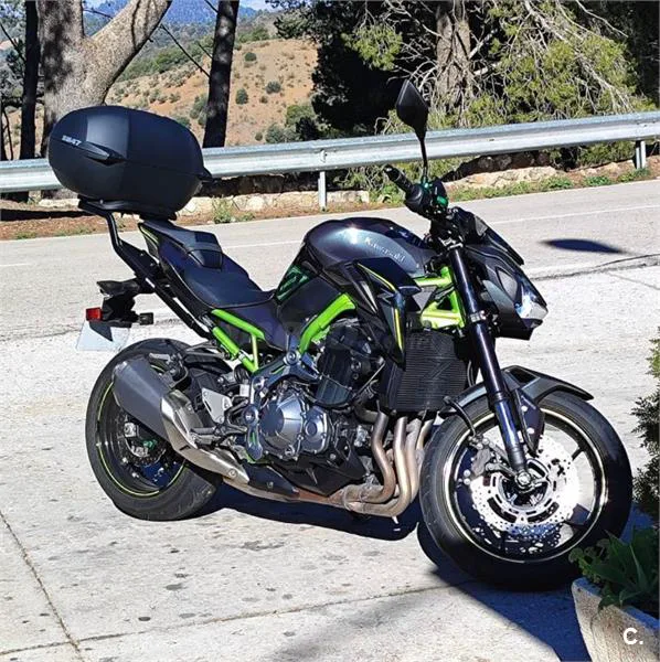 Kawasaki Z900 – Vista 3