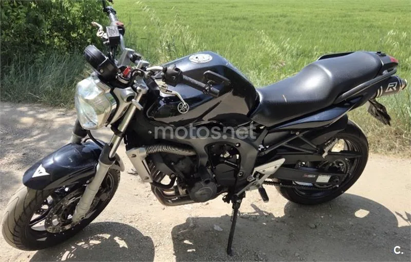 Yamaha FZ6 Fazer – Vista 2