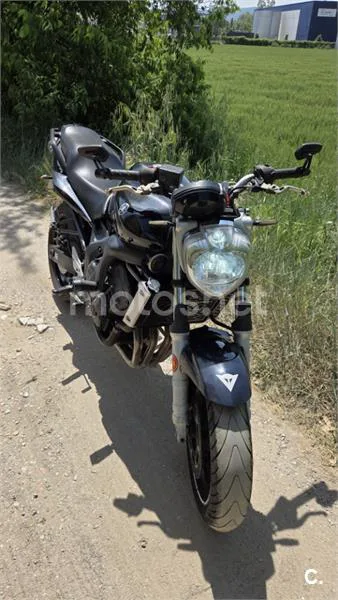 Yamaha FZ6 Fazer – Vista 13