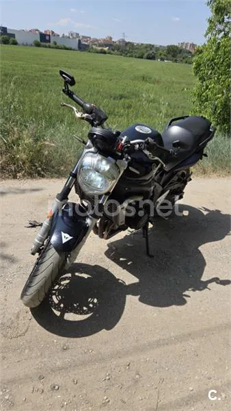 Yamaha FZ6 Fazer – Vista 10