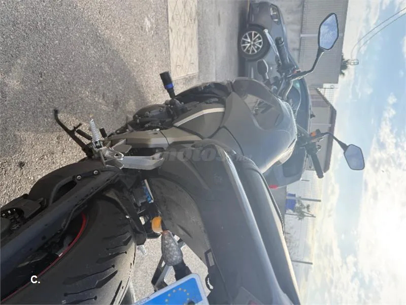 Honda CB 1000R – Vista 4
