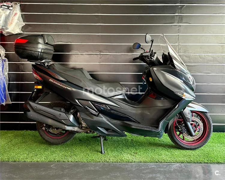Suzuki Burgman 400 2800 € 2017 Tarragona - 1