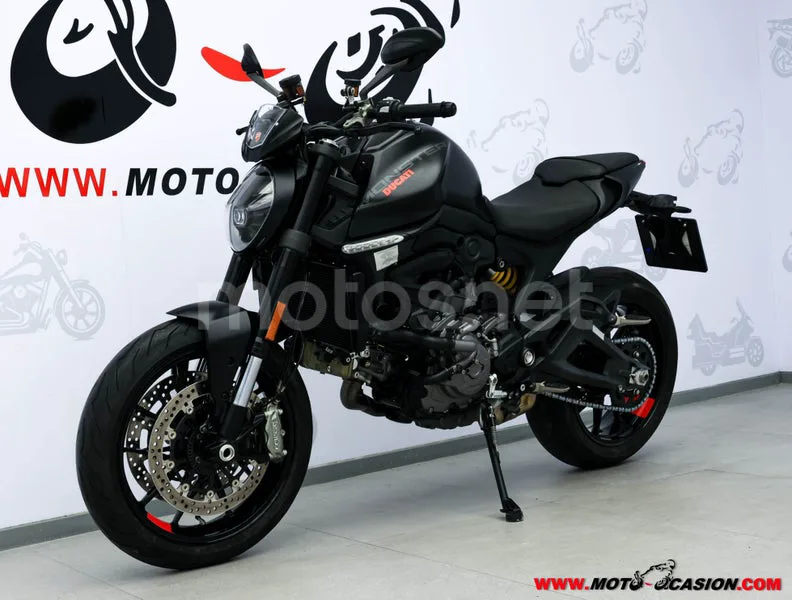 Ducati Monster – Vista 8