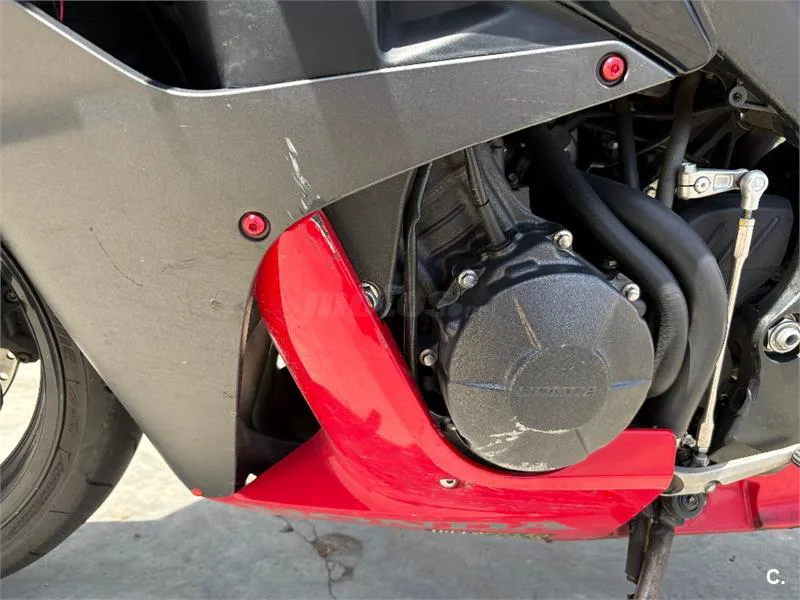 Honda CBR 600 RR – Vista 11