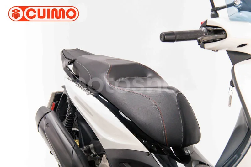 Piaggio Beverly – Vista 24