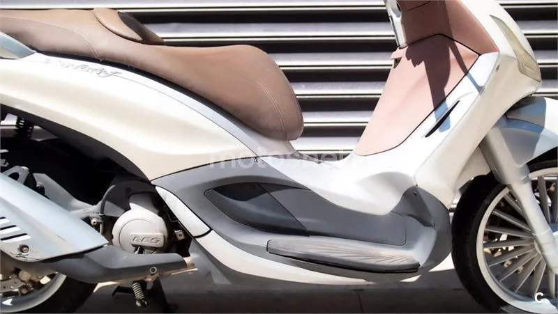 Piaggio Beverly 125 – Vista 5