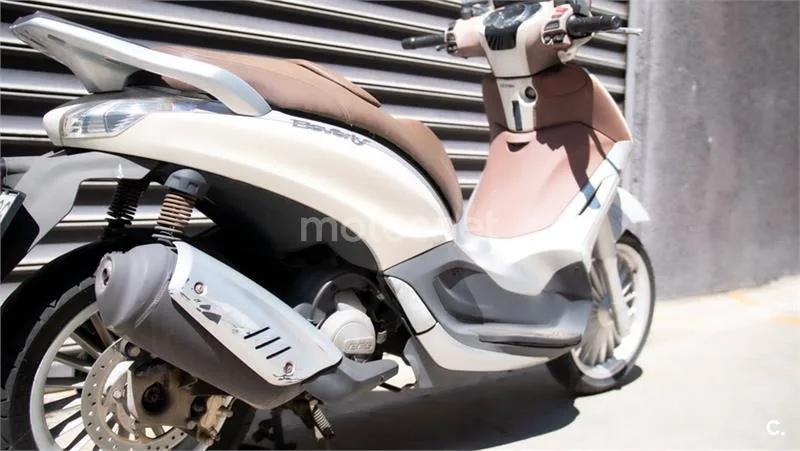 Piaggio Beverly 125 – Vista 6