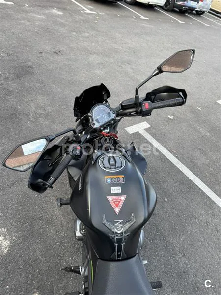 Kawasaki Z650 – Vista 2
