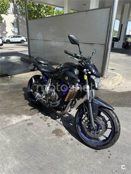 Yamaha MT-07 – Vista 6