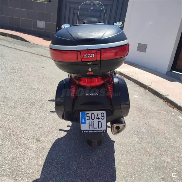 Honda NT 700 Deauville – Vista 6