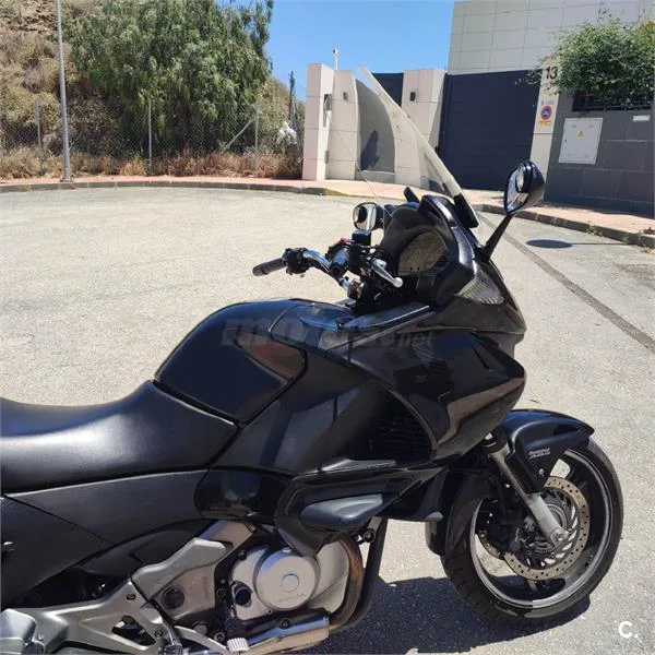 Honda NT 700 Deauville – Vista 9