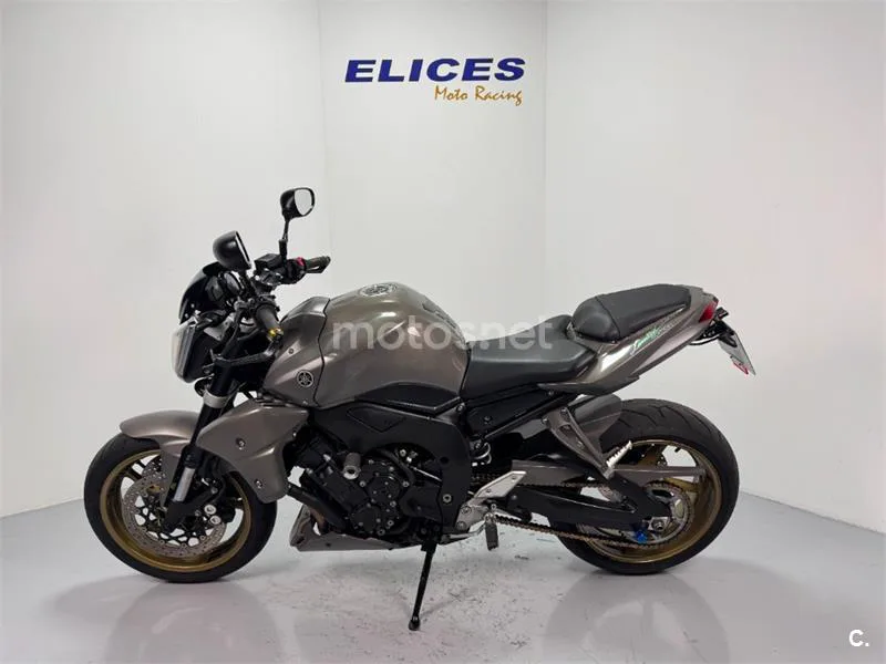 Yamaha FZ1 – Vista 3