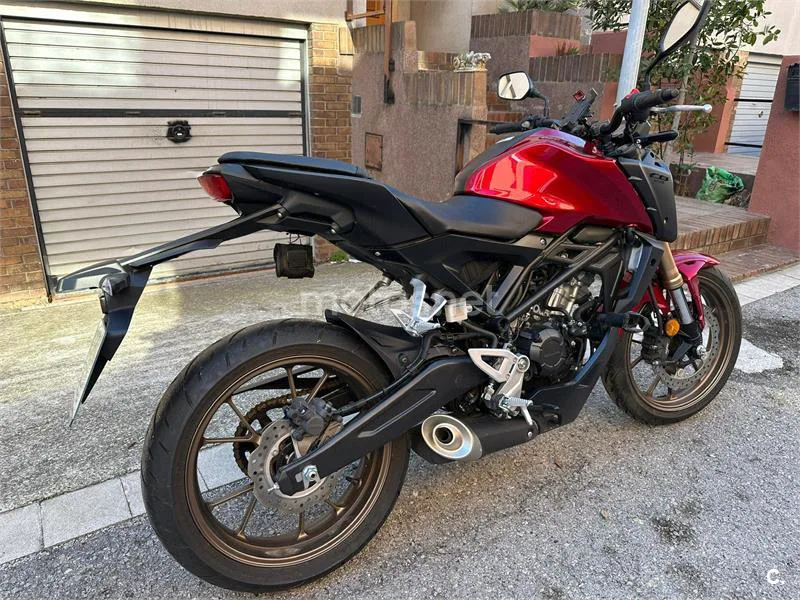 Honda CB 125 R – Vista 4