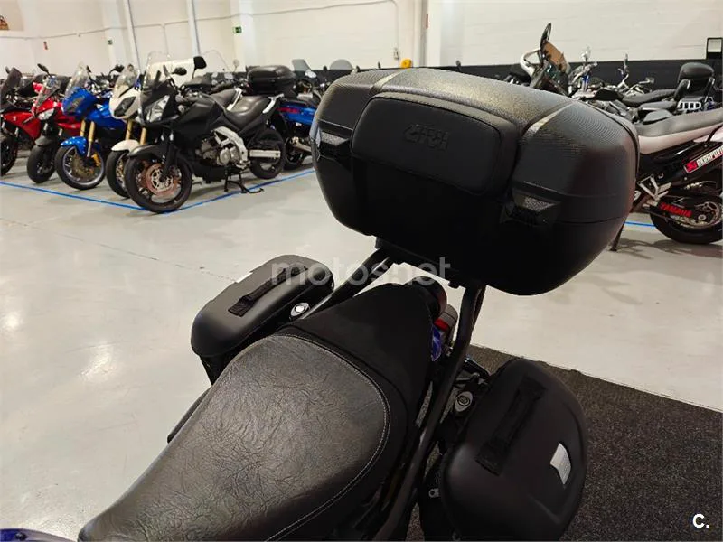 Yamaha XSR 700 – Vista 12