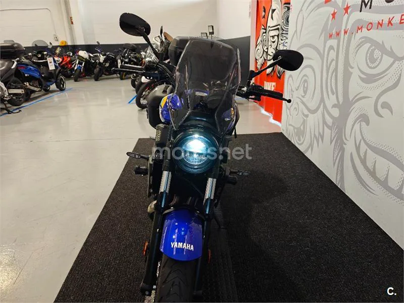 Yamaha XSR 700 – Vista 4