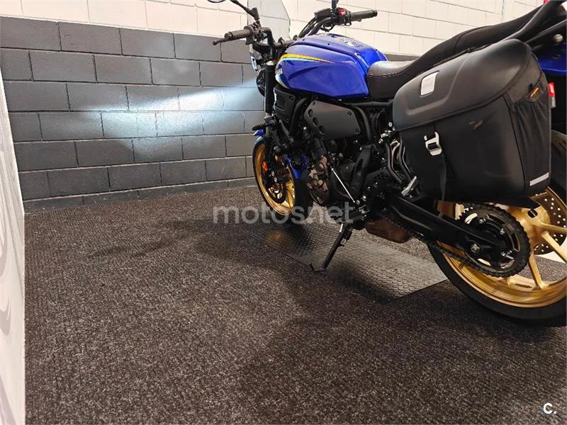 Yamaha XSR 700 – Vista 5