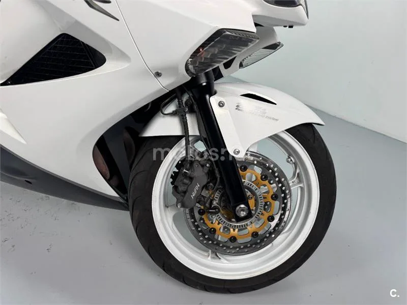 Honda VFR 800 – Vista 5