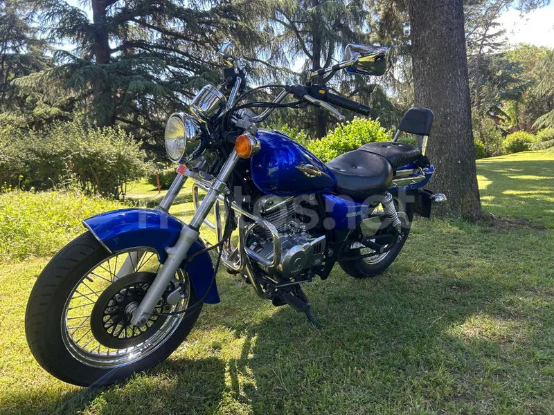 Suzuki Marauder 250 – Vista 13