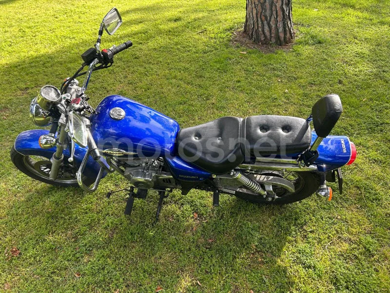 Suzuki Marauder 250 – Vista 17