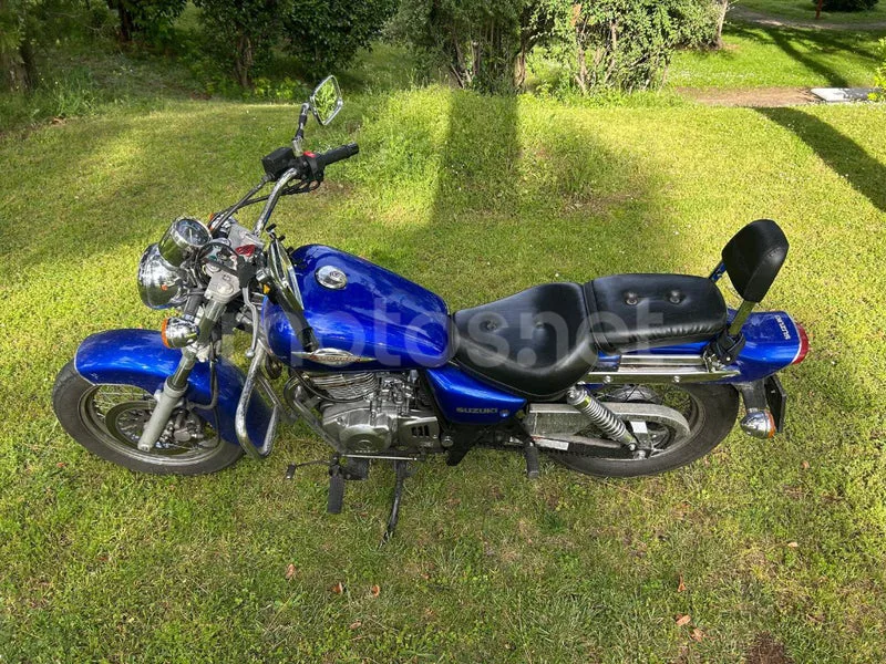 Suzuki Marauder 250 – Vista 19