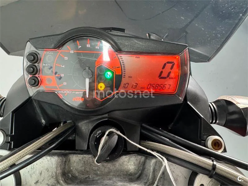 KTM 990 Super Duke – Vista 20