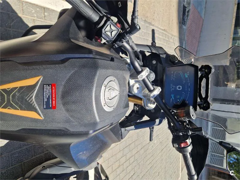 Voge 900 DSX – Vista 2