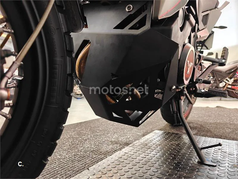 Moto Morini X-Cape – Vista 16