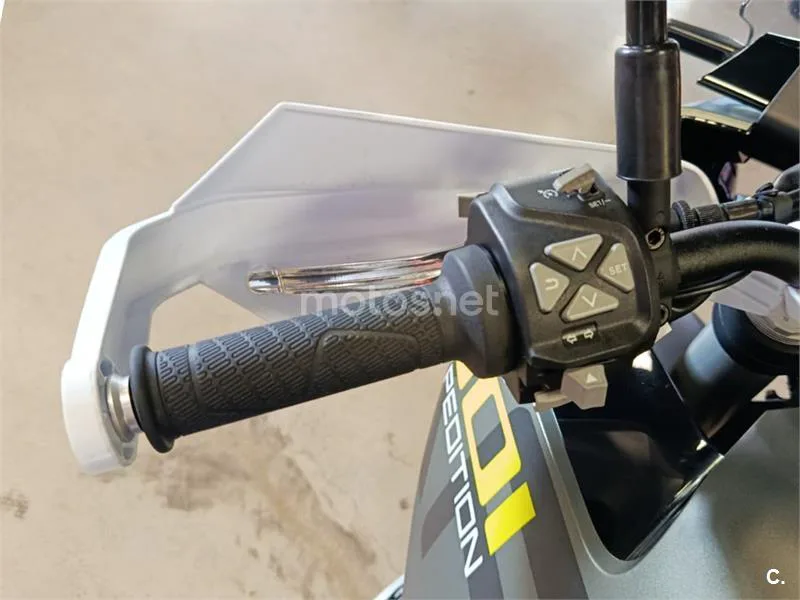 Husqvarna Norden 901 – Vista 6