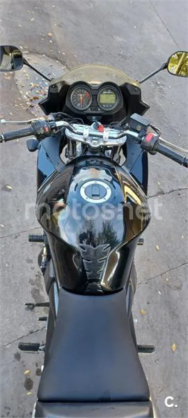Suzuki Bandit 650 S – Vista 5