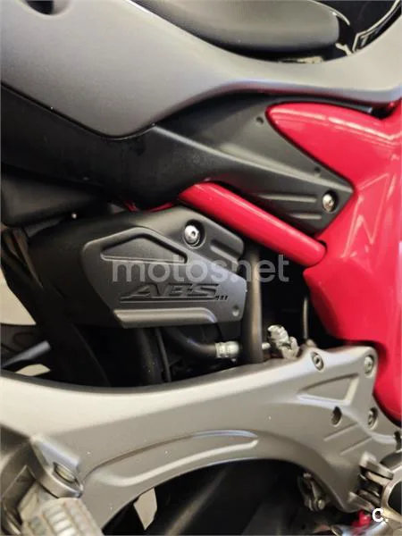 Suzuki SFV 650 Gladius – Vista 7