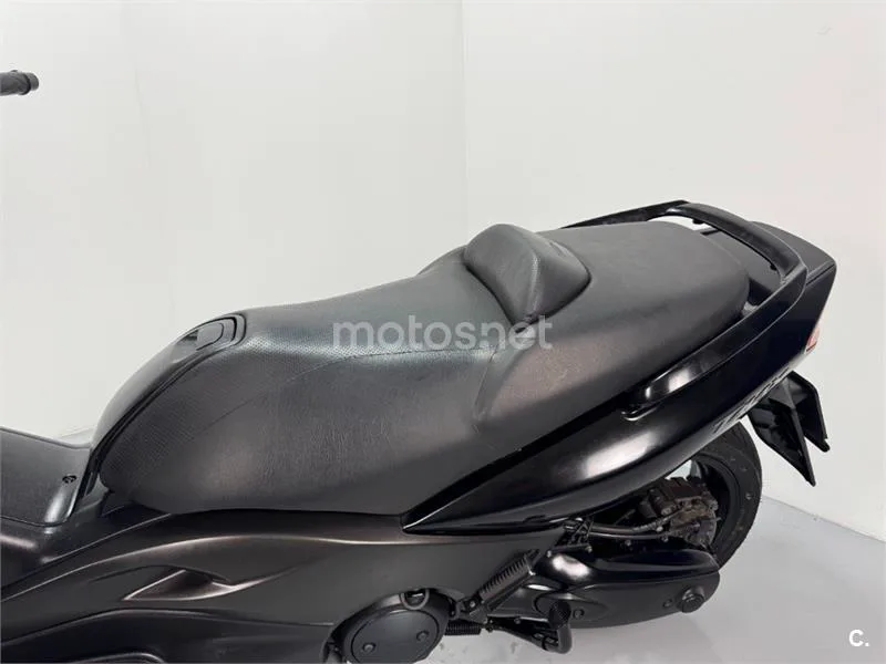 Yamaha TMAX 500 - Vista 16