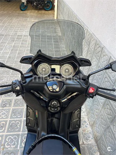 Yamaha XMAX 125 – Vista 6