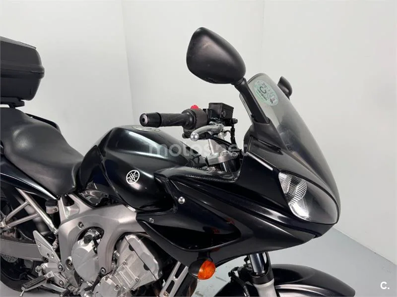 Yamaha FZ6 Fazer – Vista 14