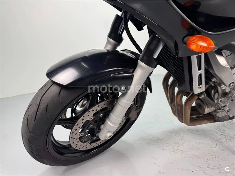 Yamaha FZ6 Fazer – Vista 6
