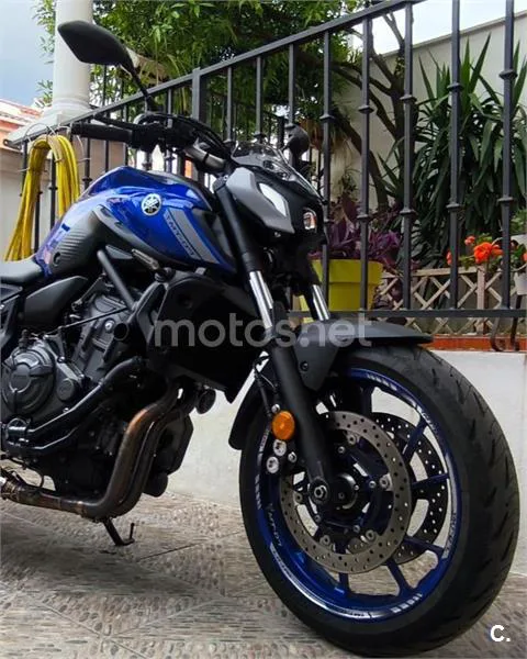 Yamaha MT-07 – Vista 6
