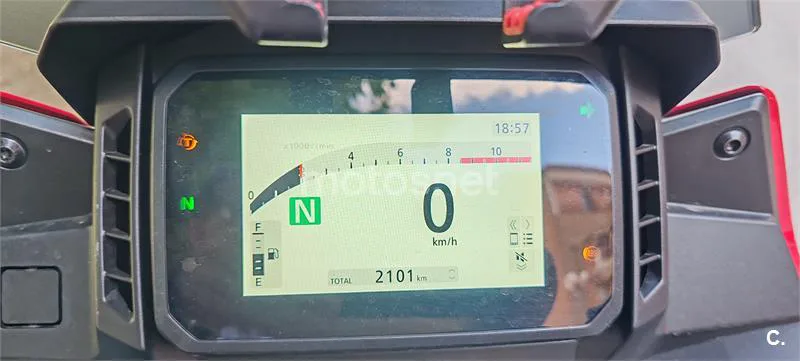 Honda NX 500 – Vista 5