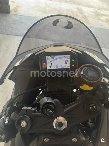 Kawasaki Ninja ZX-6R – Vista 2