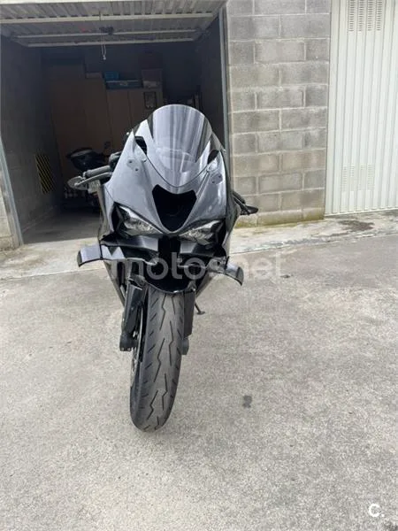 Kawasaki Ninja ZX-6R – Vista 8