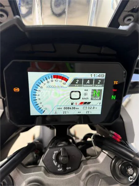 Suzuki V-Strom 1050 – Vista 10