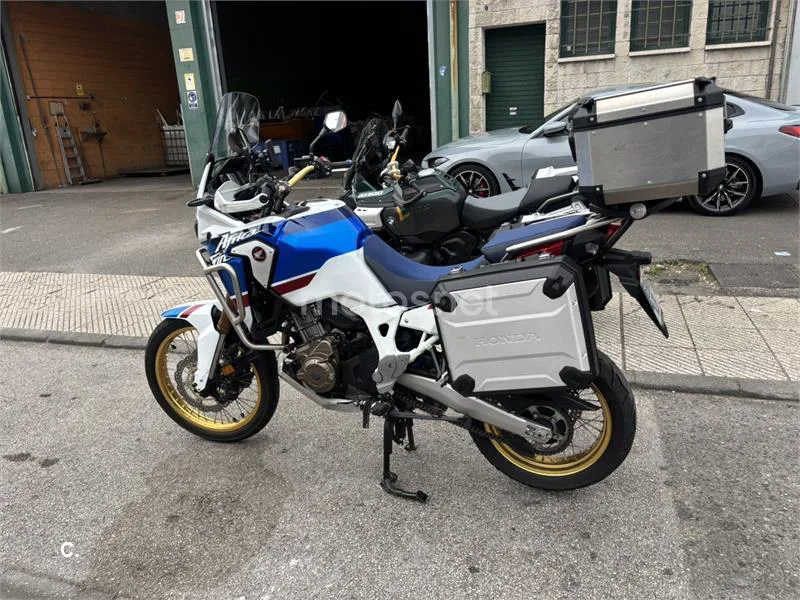 Honda CRF 1000L Africa Twin – Vista 3