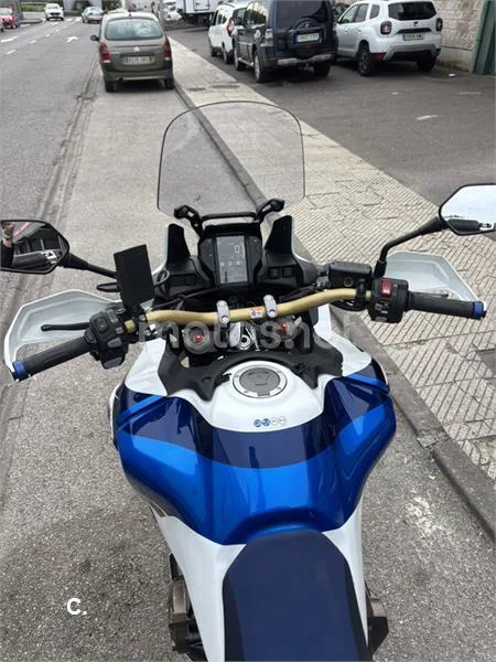Honda CRF 1000L Africa Twin – Vista 4
