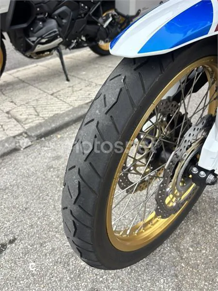 Honda CRF 1000L Africa Twin – Vista 5