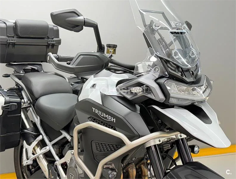Triumph Tiger 1200 – Vista 9