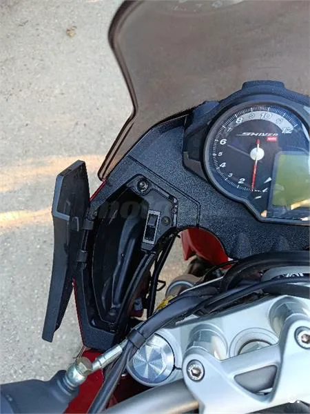 Aprilia Shiver 750 GT – Vista 14