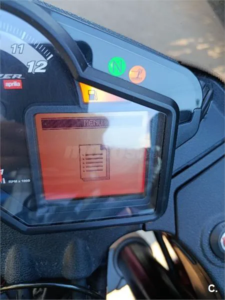 Aprilia Shiver 750 GT – Vista 17