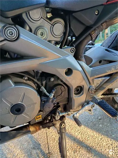 Aprilia Shiver 750 GT – Vista 24
