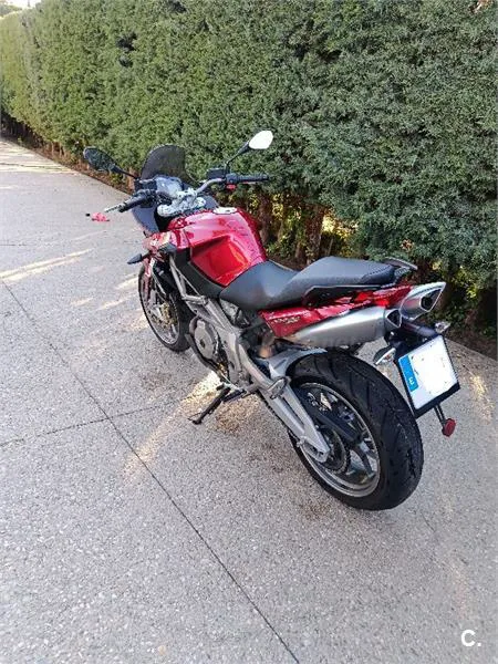 Aprilia Shiver 750 GT – Vista 6